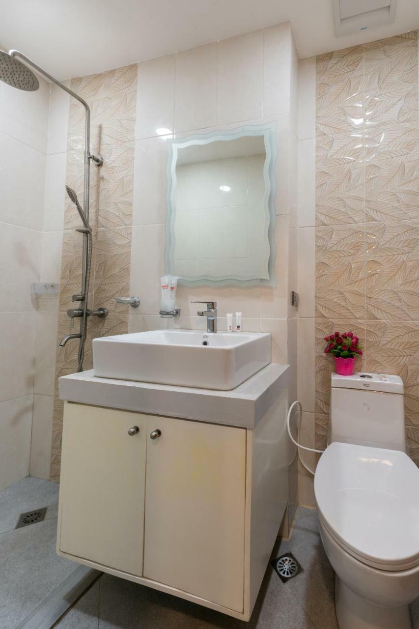 Oyo 171 Amore Hotel Muntinlupa City Buitenkant foto