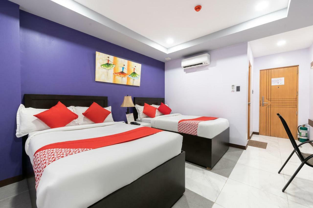 Oyo 171 Amore Hotel Muntinlupa City Buitenkant foto